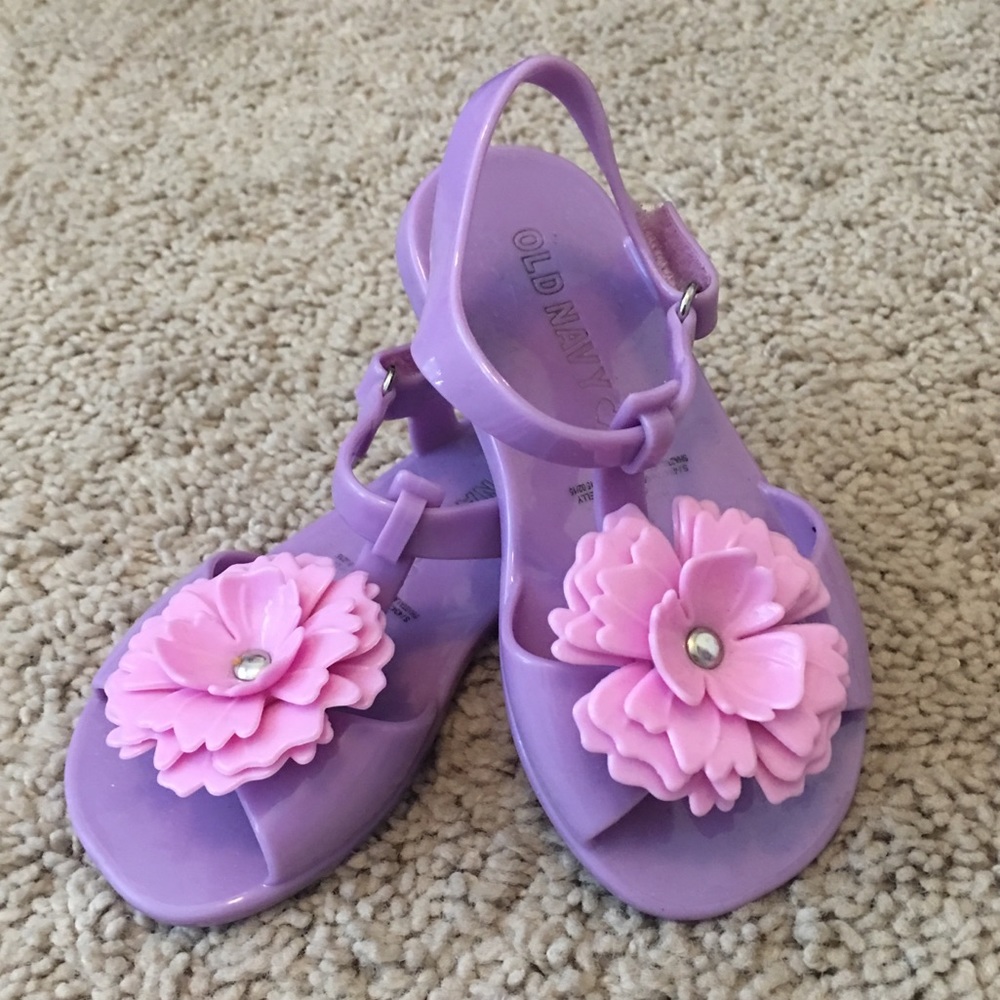 Lavender t-strap sandals